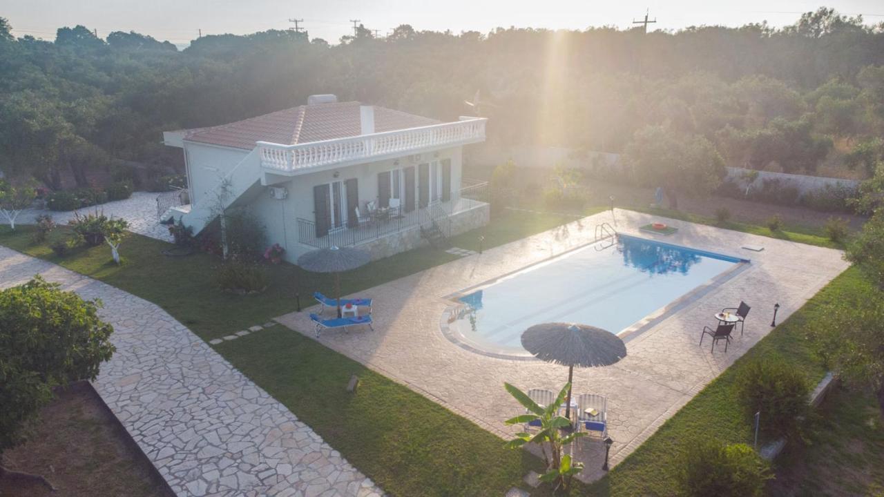 Villa Adonis Halikounas Extérieur photo