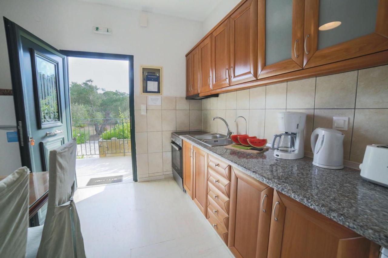 Villa Adonis Halikounas Extérieur photo